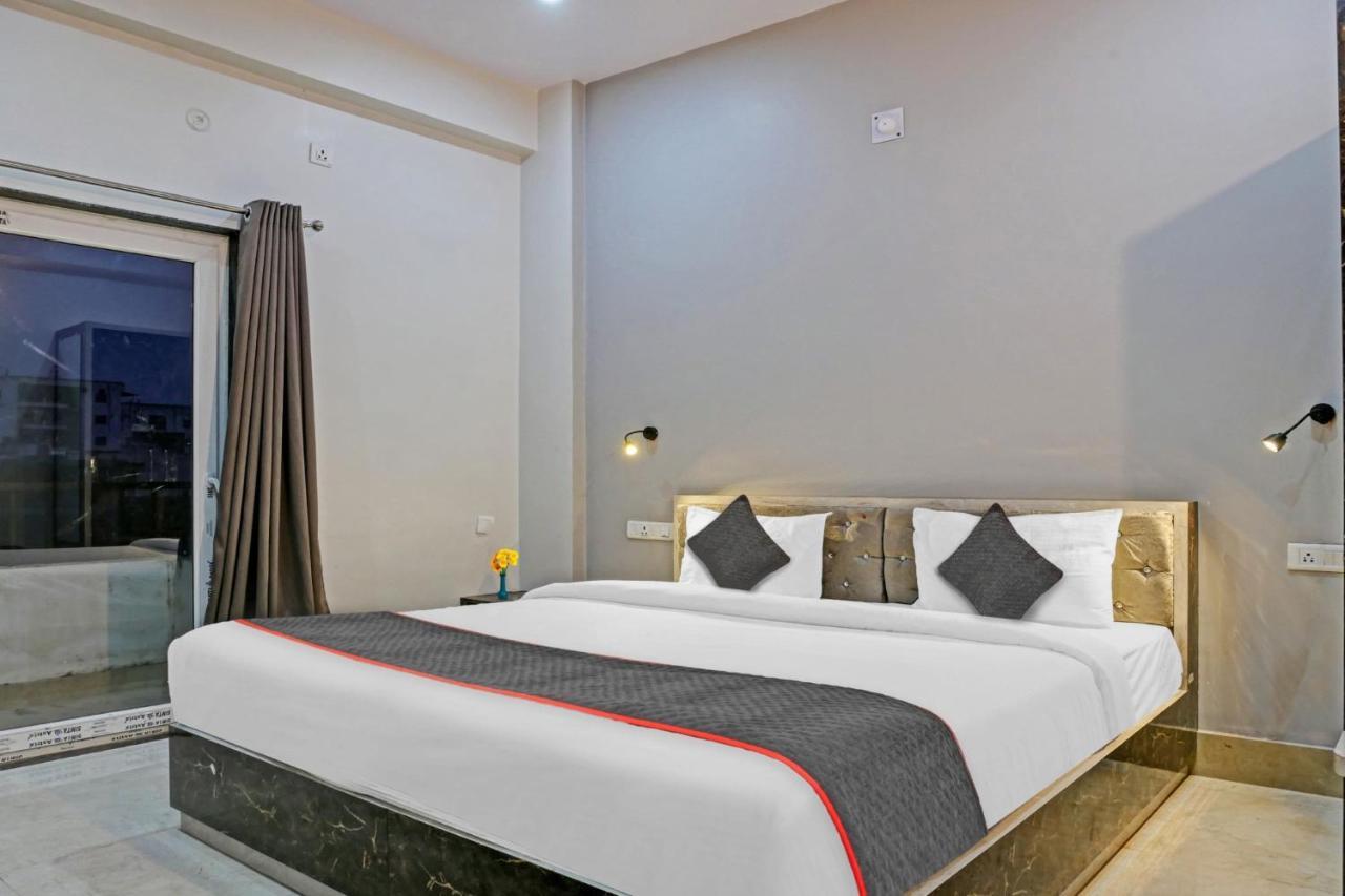 Kakarmatha Townhouse Navneeta Grand酒店 外观 照片